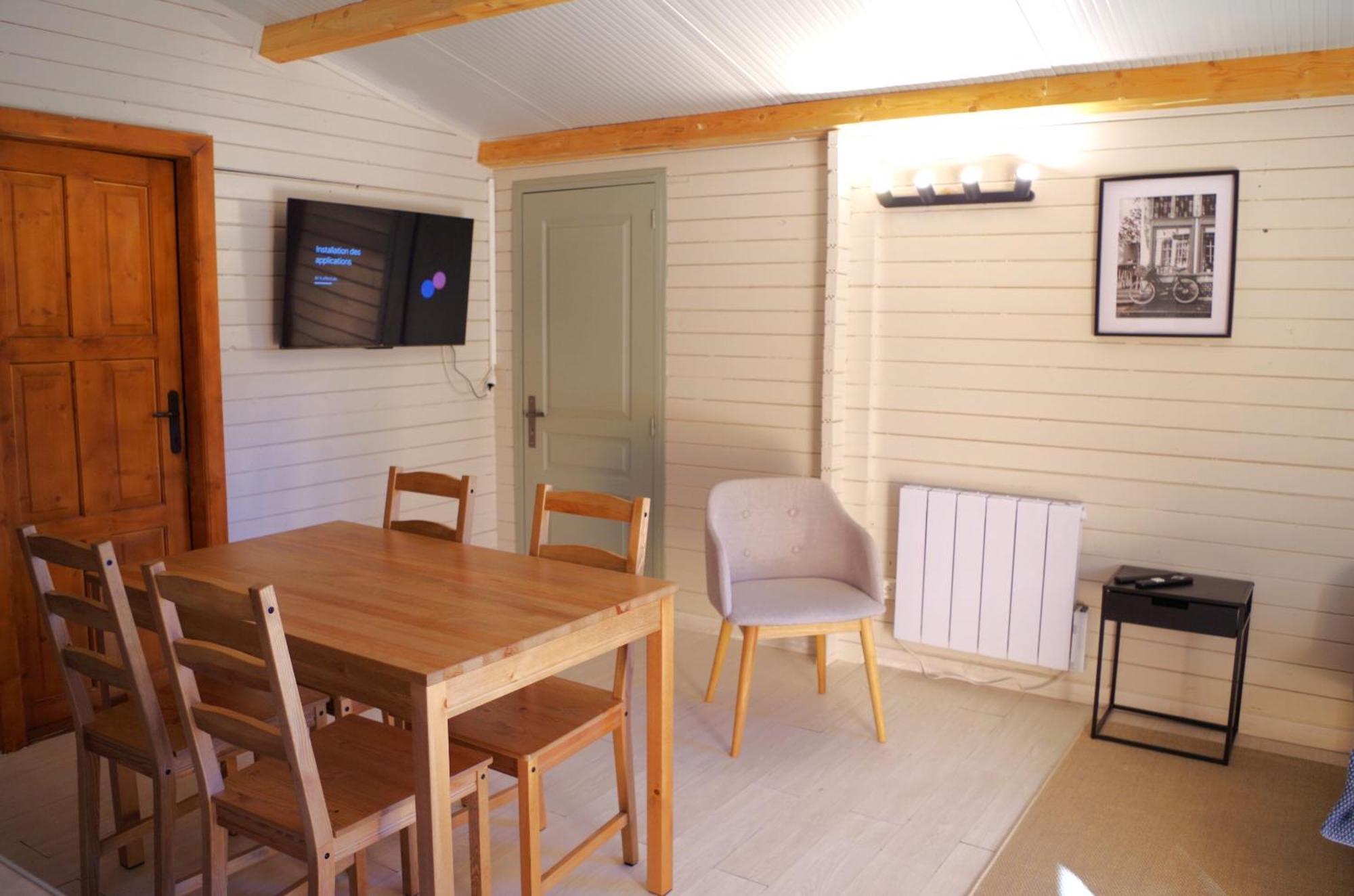 O Chalets De Provence ซูซ-ลา-รุส ห้อง รูปภาพ